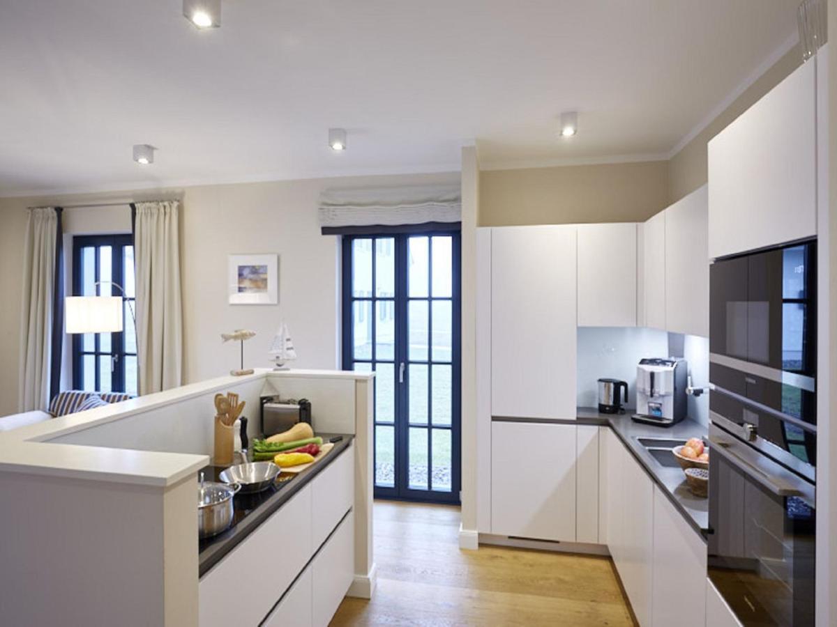 Reetland Am Meer - Luxus Reetdachvilla Mit 3 Schlafzimmern, Sauna Und Kamin F15 Dranske Extérieur photo